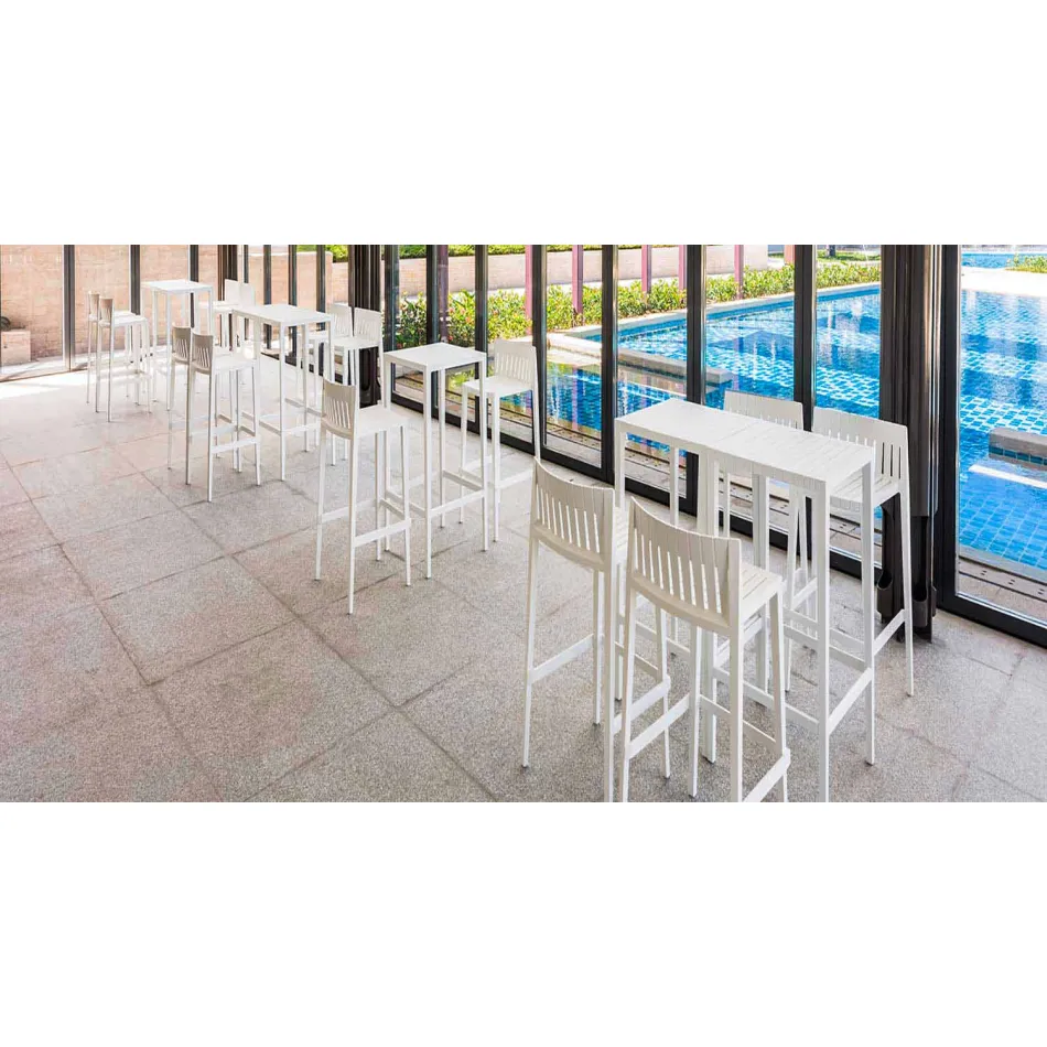 Table de jardin Spritz de Vondom en polypropylène et fibre de verre Viadurini