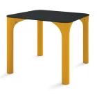 Table à manger Hpl avec pieds en polyéthylène Made in Italy - Glen Viadurini