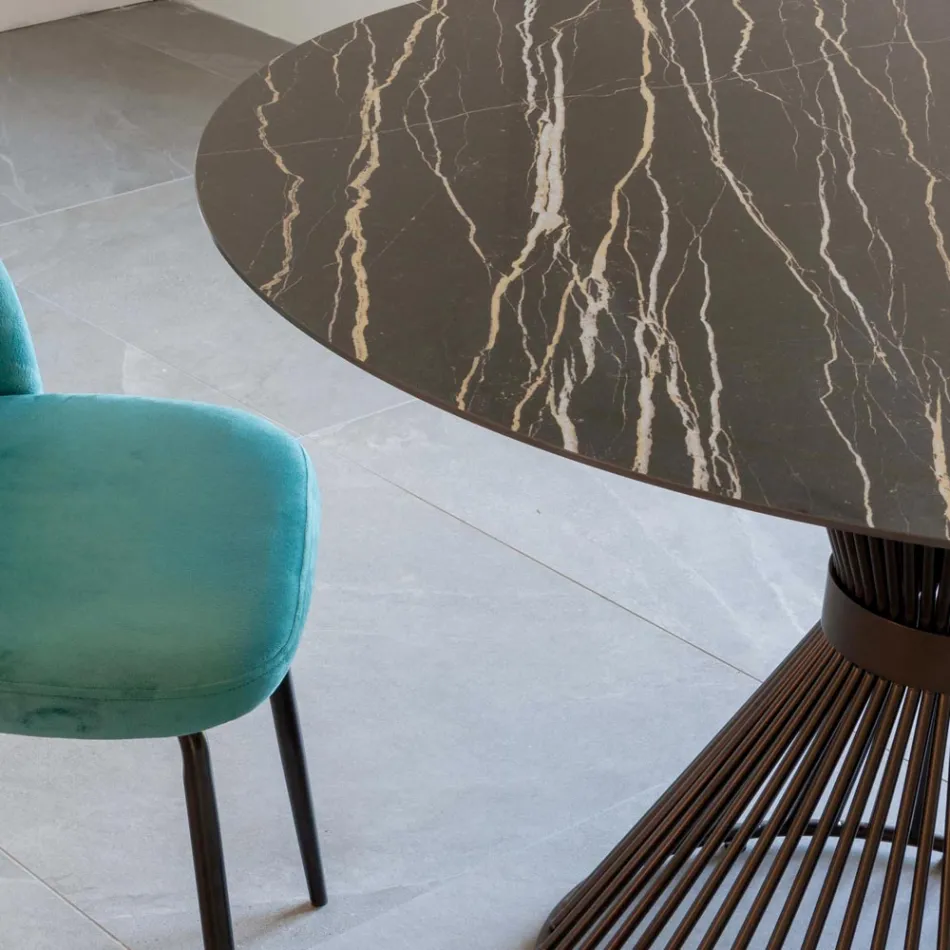 Table à manger ronde en céramique polie Florim et base en acier - Denali Viadurini