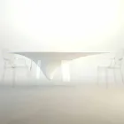 Table design avec base en cristal fabriqué en Italie, Teggiano Viadurini