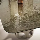 Table fixe 210 x 110 cm avec plateau en verre martelé, fabriquée en Italie - Tano Viadurini