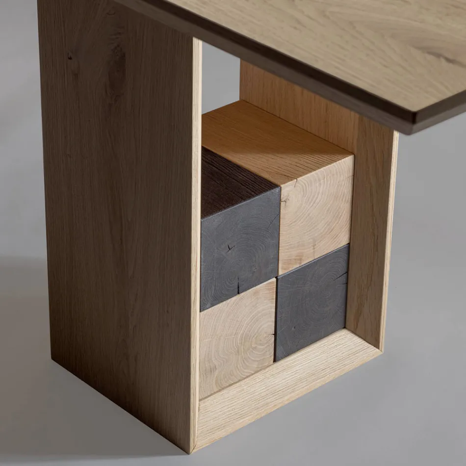 Table Fixe avec Base avec Carrés Décoratifs Fabriquée en Italie - Maugrim Viadurini