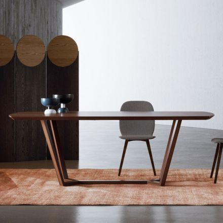 Table fixe avec plateau façonné et base en bois fabriquée en Italie - Digory Viadurini