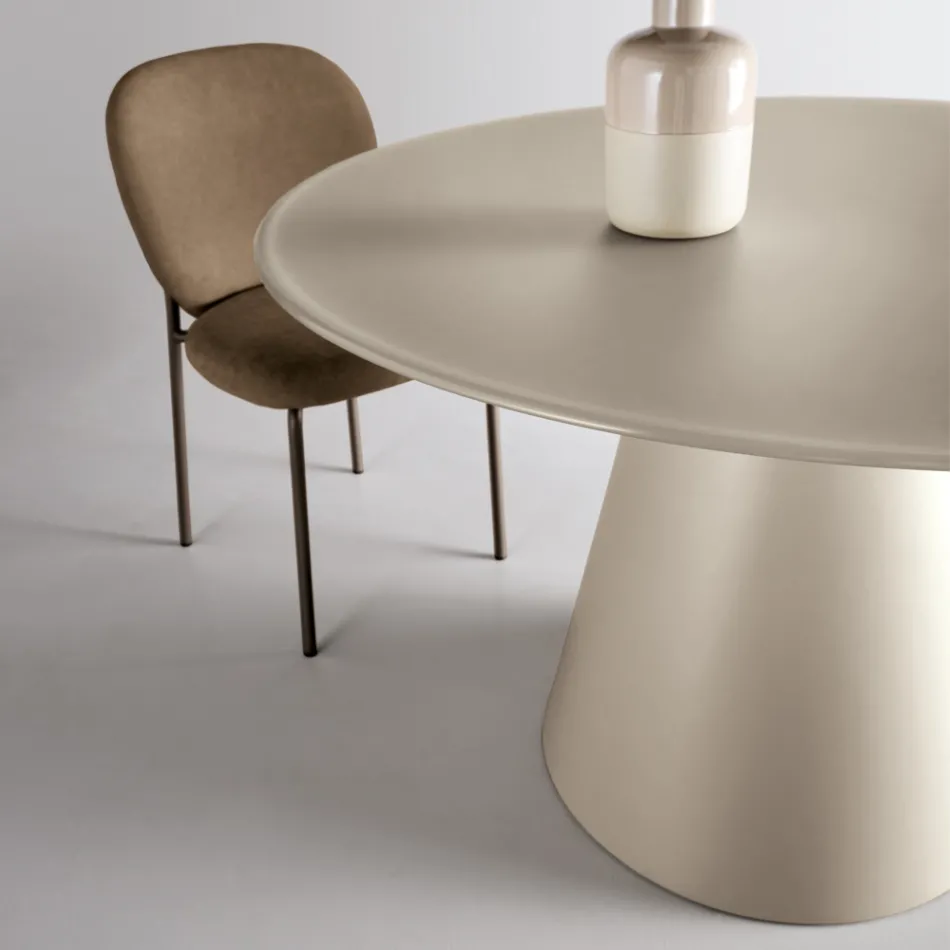Table ronde fixe pour quatre personnes avec piètement en MDF et plateau en verre opaque - Lumen Viadurini