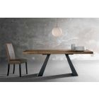 Table design en bois massif fabriquée en Italie Zerba Viadurini