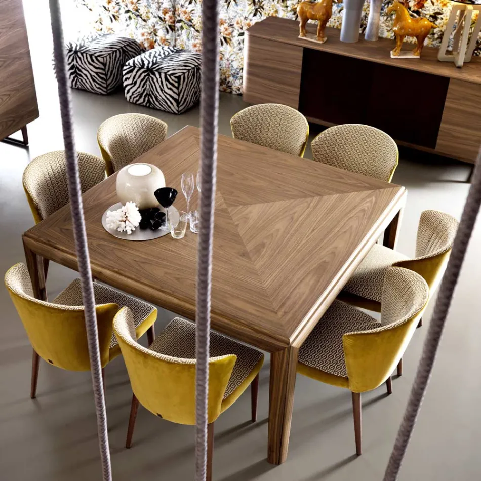 Table carrée en bois massif Grilli York de design, faite en Italie Viadurini