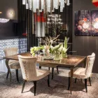 Tableau néo-classique avec structure en bois massif et un Adam de dessus en marbre Viadurini