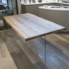 Table plaquée chêne massif et base en cristal Made in Italy - Noelia Viadurini