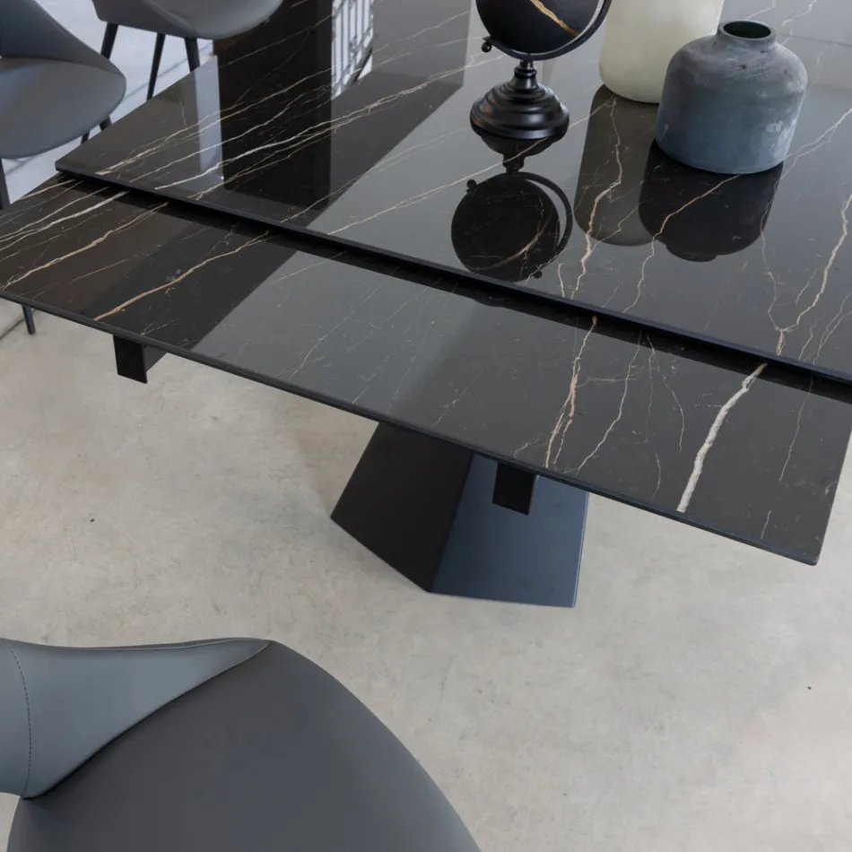 Table à manger extensible jusqu'à 270 cm avec plateau en verre céramique - Trasimeno Viadurini