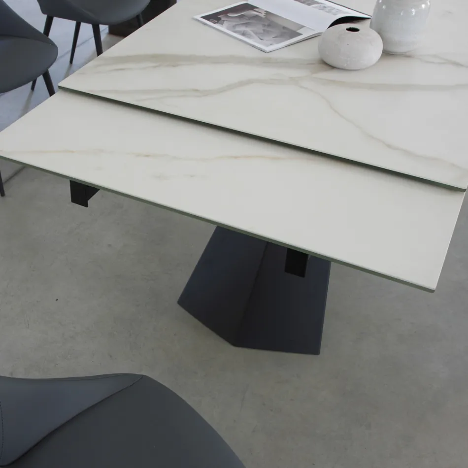 Table à manger extensible jusqu'à 270 cm avec plateau en verre céramique - Trasimeno Viadurini