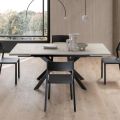Table rectangulaire extensible jusqu'à 240 ou 280 cm en HPL et métal - Présent