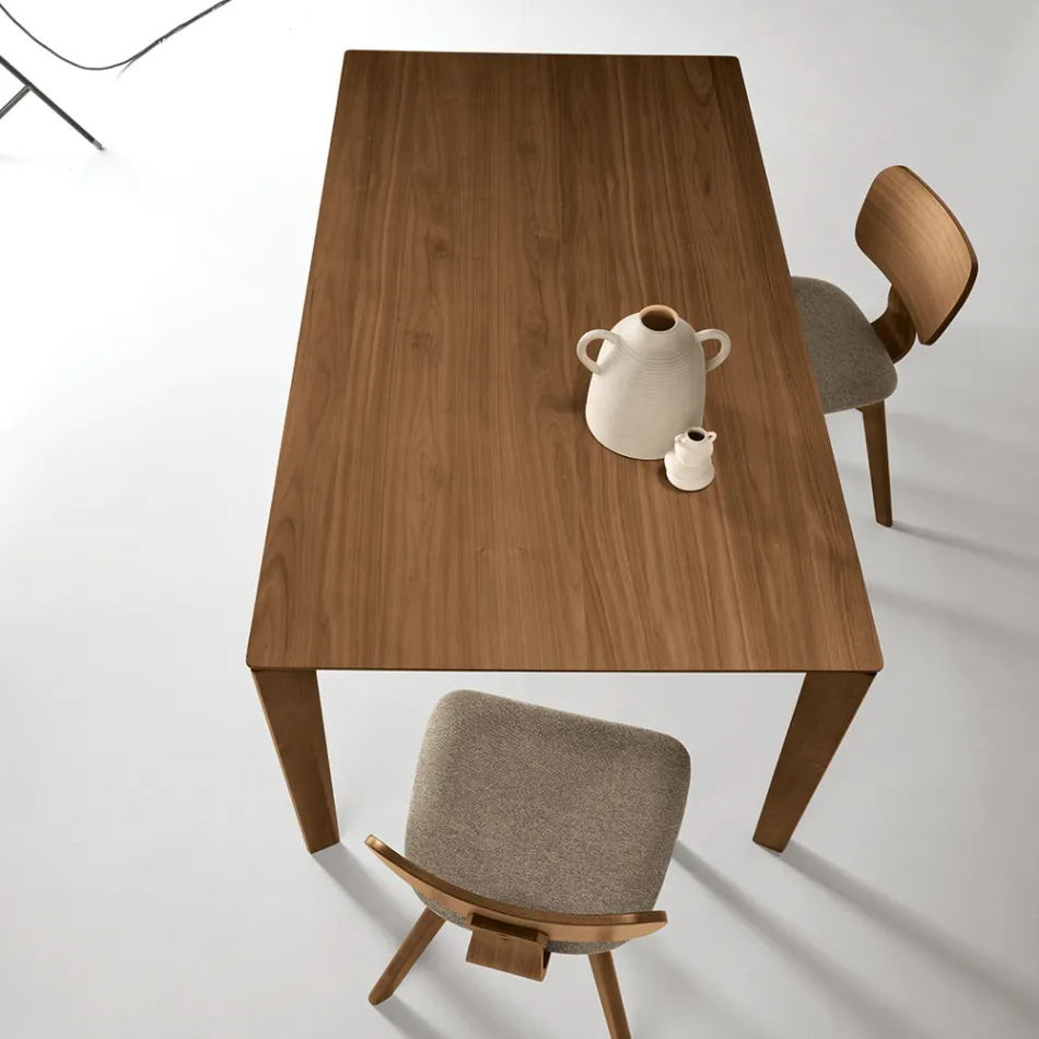Table rectangulaire huit places en MDF et bois écologique, plusieurs finitions - Enea Viadurini