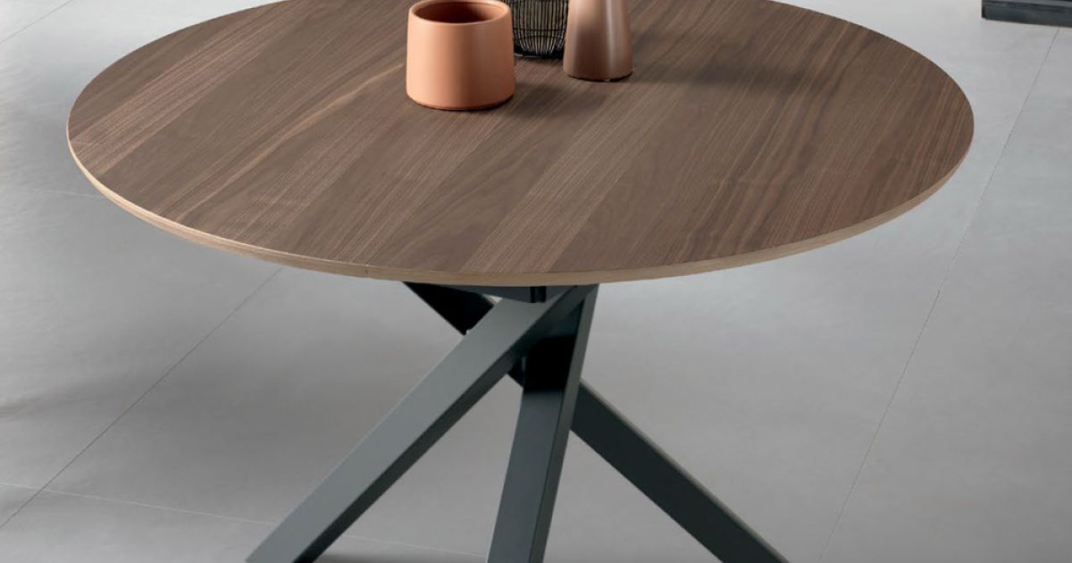 Table ronde extensible en placage bois