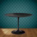 Table ronde Tulipe Eero Saarinen H 74 cm en céramique Somnia, fabriquée en Italie - Écarlate