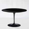 Eero Saarinen Tulip Table H 74 avec plateau MDF en stratifié liquide noir - Scarlet