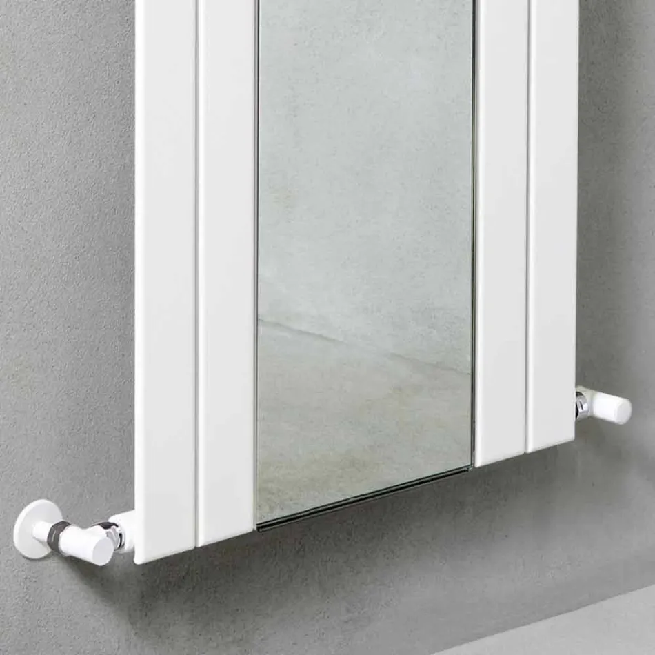Radiateur de salle de bain vertical design en acier avec miroir 587 W - Picchio Viadurini