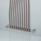 Radiateur hydraulique à éléments verticaux incurvés fabriqué en Italie - Ribes Viadurini