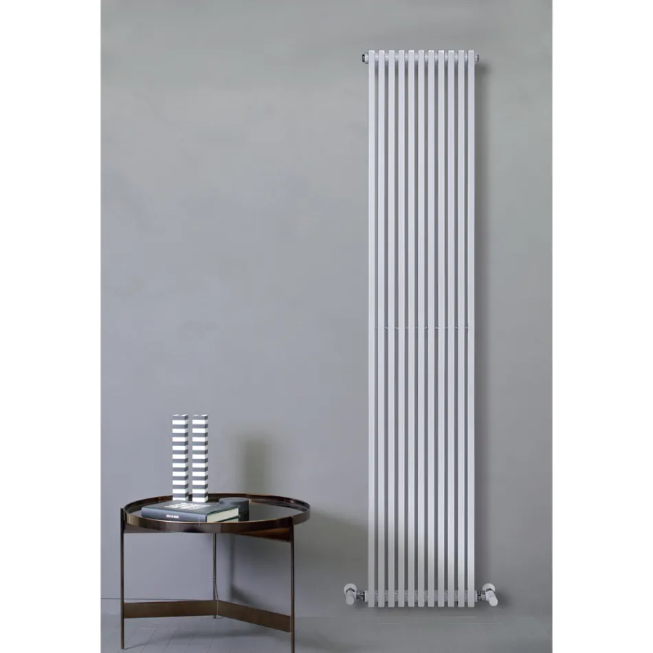 Radiateur hydraulique en acier avec finition blanc signalisation, fabriqué en Italie - Coppa Viadurini