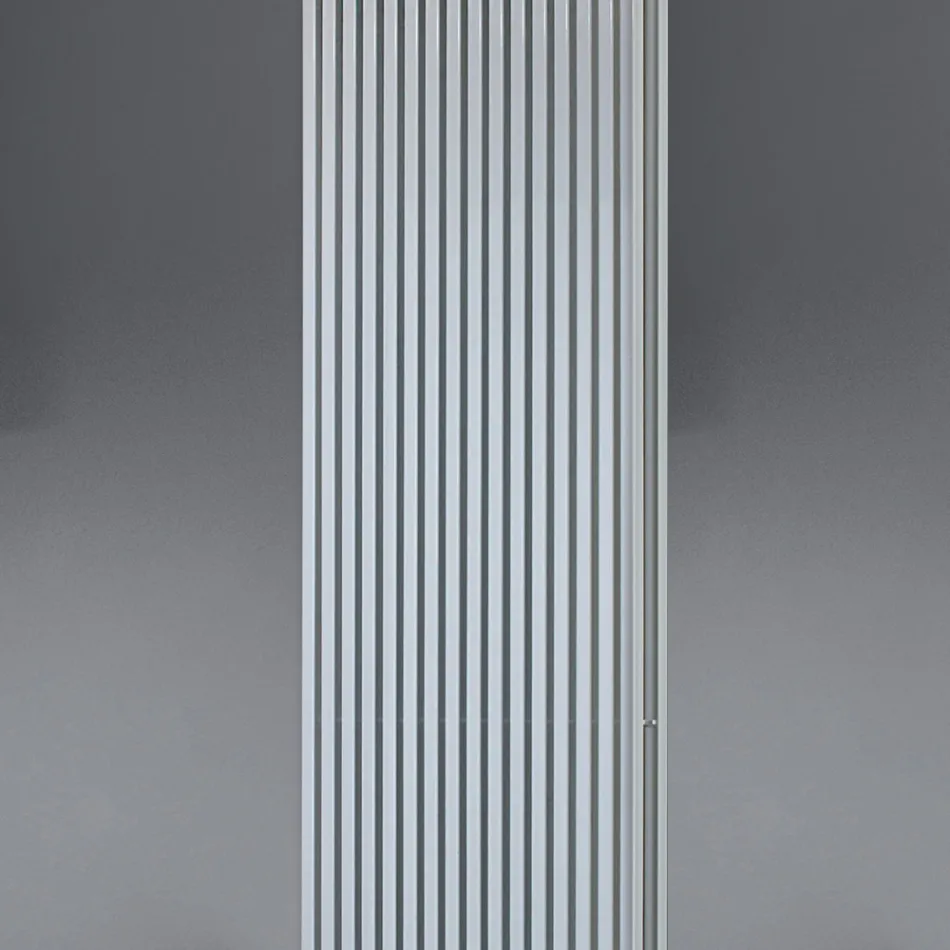 Radiateur Hydraulique Fabriqué avec Structure en Acier au Carbone - Crème Glacée Viadurini