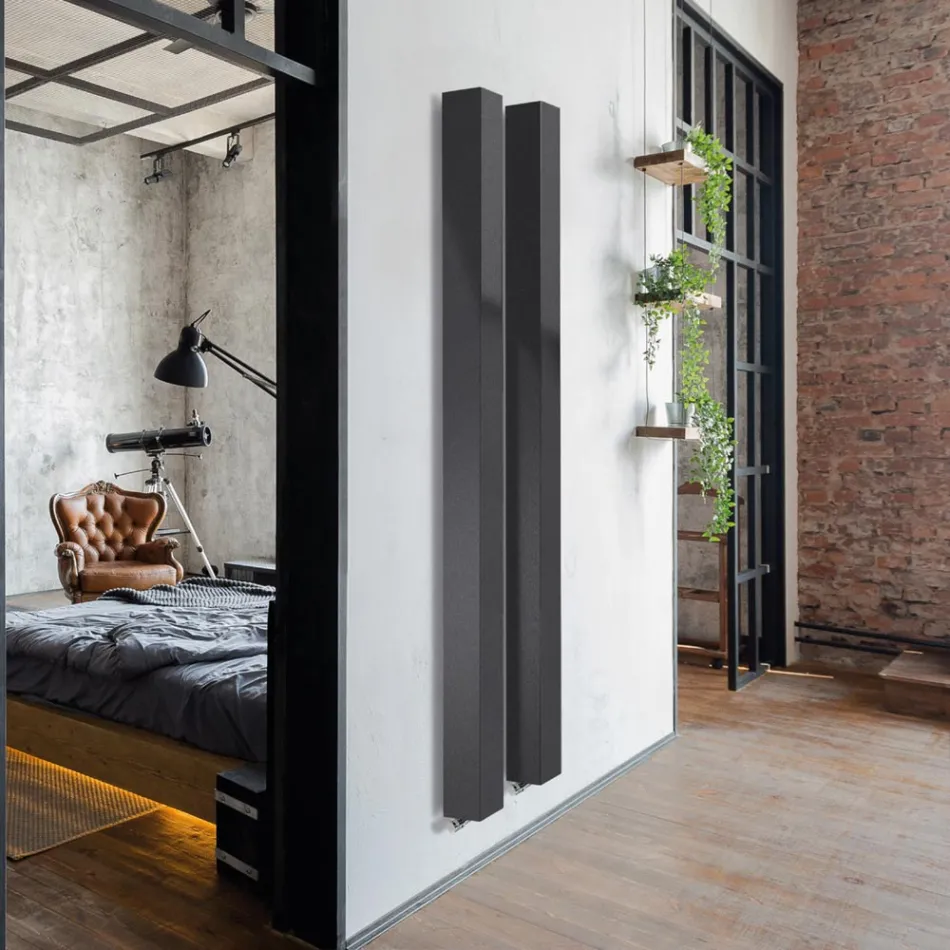 Ember - Radiateur en acier horizontal ou vertical fabriqué en Italie Viadurini