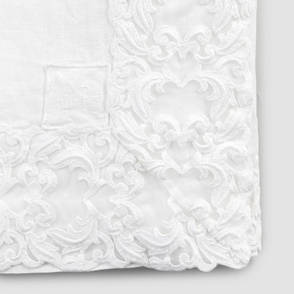 Nappe en lin blanc ou beurre avec motif rectangulaire en dentelle Farnèse - Kippel Viadurini