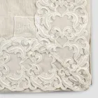 Nappe rectangulaire en lin beige avec dentelle Farnèse de luxe artisanale - Kippel Viadurini