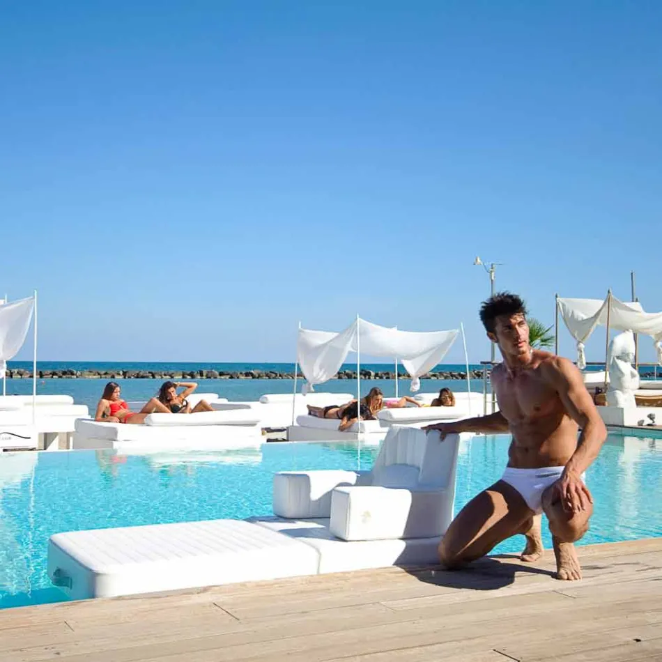 Trona chaise flottante design blanc fabriqué en Italie Viadurini