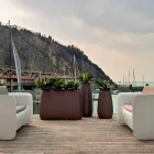 Vase intérieur ou extérieur, jardinière en plastique 3 dimensions - Pandora par Myyour Viadurini