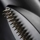 Vase Décoratif en Céramique Noir Mat Fabriqué à la Main en Italie - Medina Viadurini