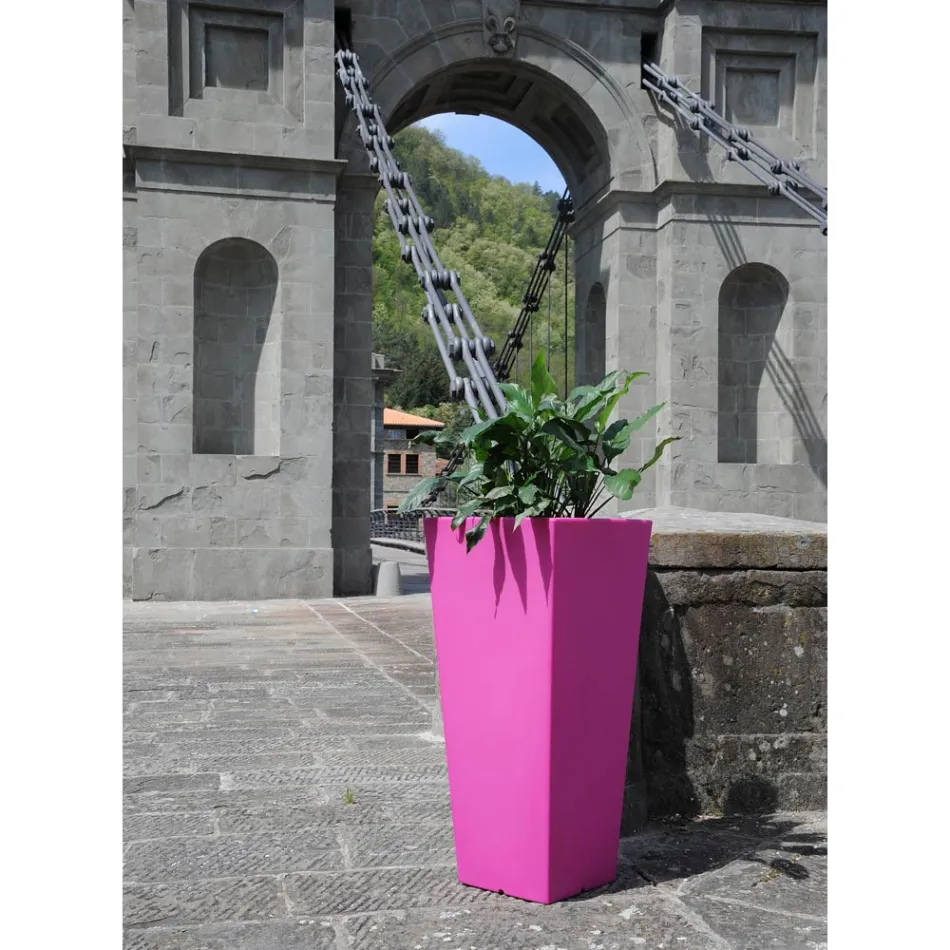 Vase de jardin carré de couleur fluo avec lumière Made in Italy - Avanas Viadurini