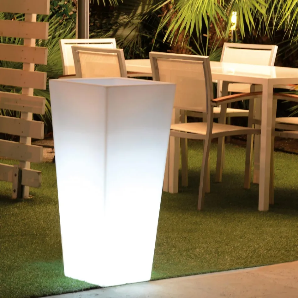 Vase de jardin carré de couleur fluo avec lumière Made in Italy - Avanas Viadurini