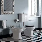 WC au sol avec cassette céramique et siège noir Made in Italy - Marwa Viadurini