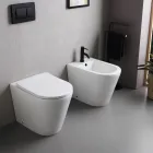 Toilettes sur pied avec abattant fin à fermeture ralentie en céramique blanche - Salice Viadurini