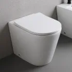 Toilettes sur pied avec abattant fin à fermeture ralentie en céramique blanche - Salice Viadurini