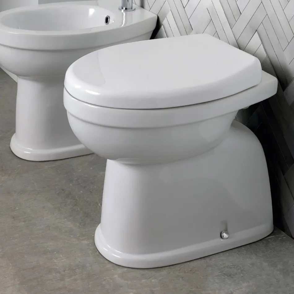 WC en céramique sur pied avec abattant en polyester et design moderne - Silica Viadurini