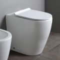 Toilettes sans bride avec abattant en céramique thermodurcissable à fermeture amortie - Laurier-rose