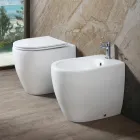 Toilette Aster bicolore en céramique mate sans bride avec siège à fermeture amortie   Viadurini