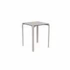 Vondom Quartz table carrée extérieure de design moderne Viadurini