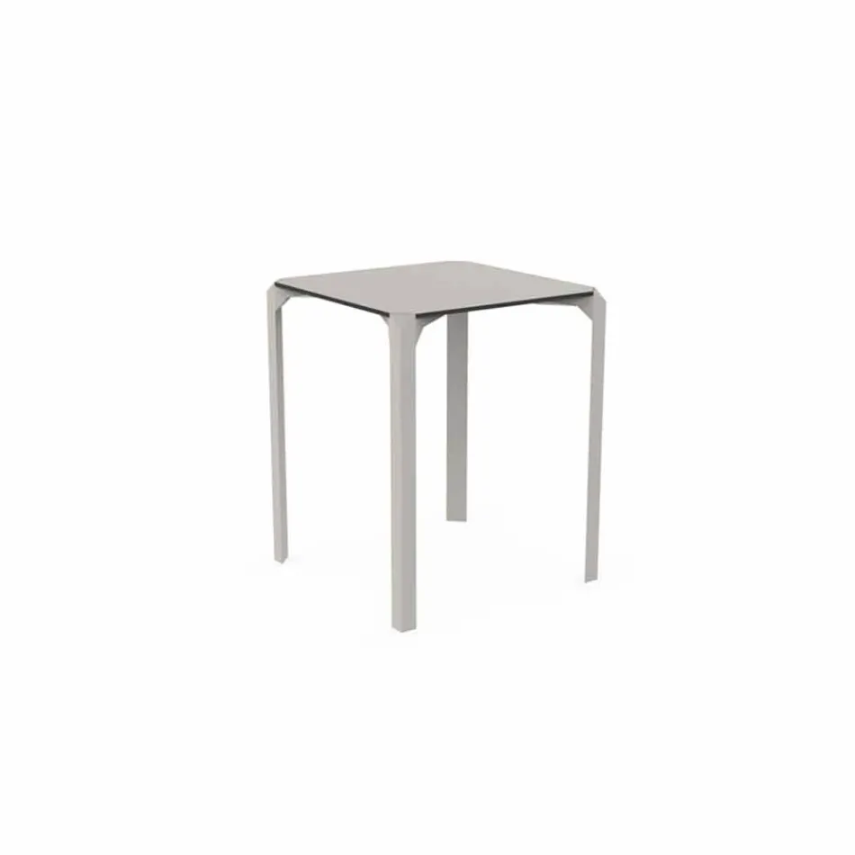 Vondom Quartz table carrée extérieure de design moderne Viadurini